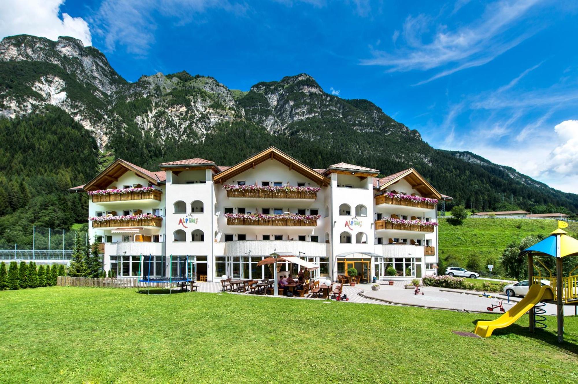 Hotel Alpin Colle Isarco Eksteriør billede